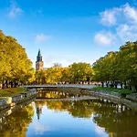 Lux Eight - Modern 2Br Apartment Turku 아파트 *