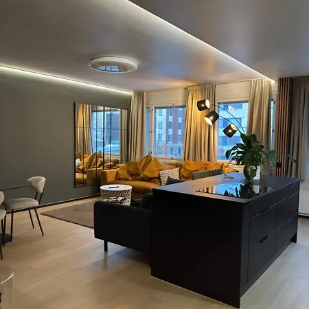 Lux Eight, 2-bedroom Centrum *