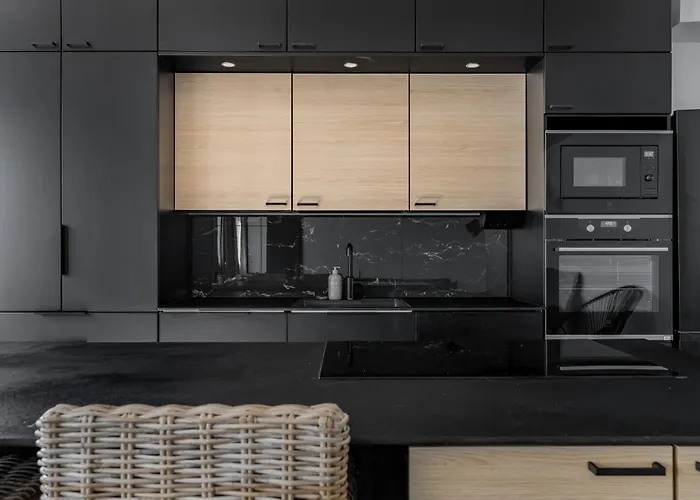 Lux Eight, 2-bedroom Centrum شقة توركو