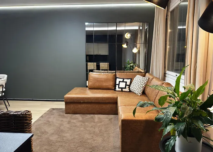 Lux Eight, 2-bedroom Centrum شقة